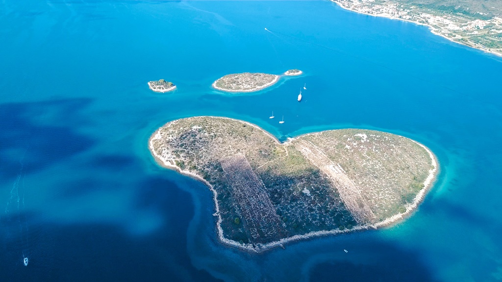 Galesnjak island