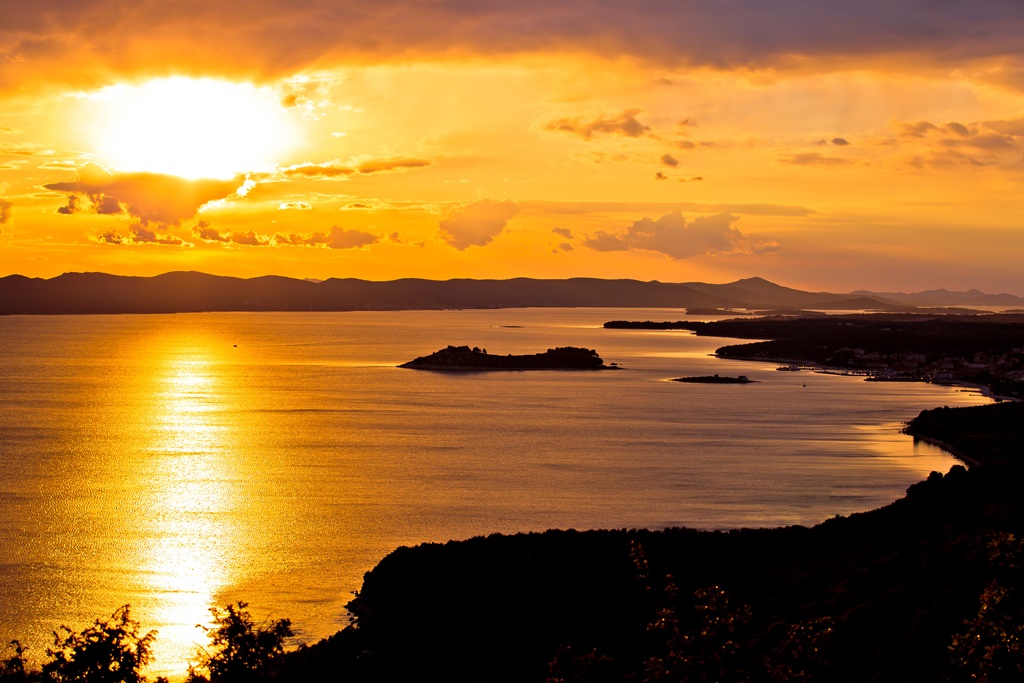 Pasman at sunset