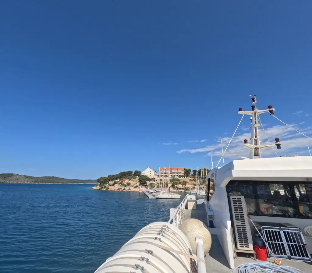 Fähre Hvar Vis