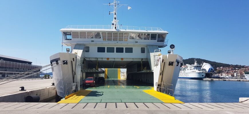 Jadrolinija ferry