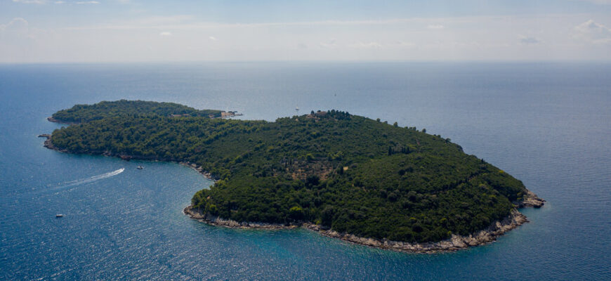 Kolocep island