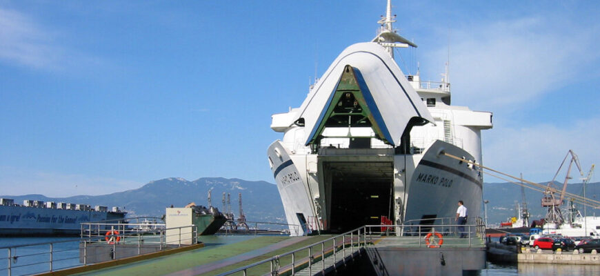 Jadrolinija ferry