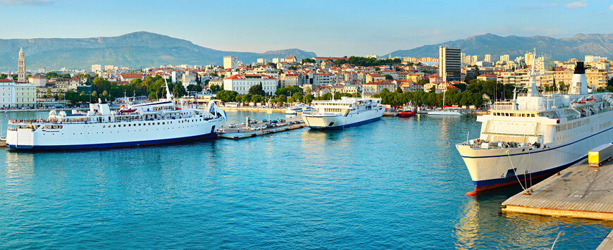 Split ferry port