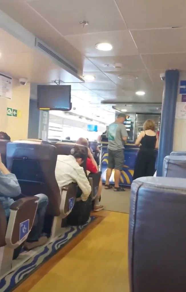 Trajekt Korčula Ubli